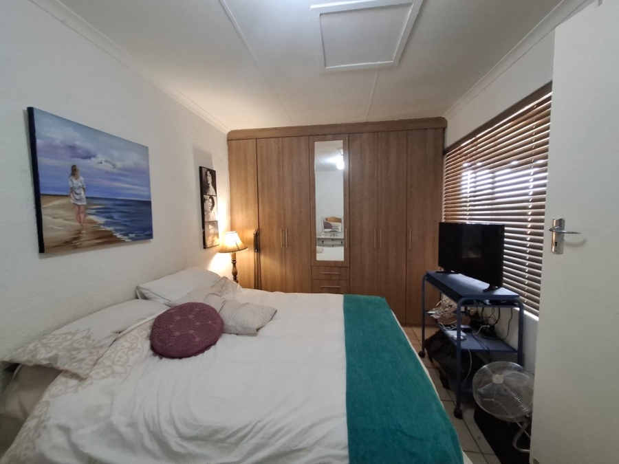 3 Bedroom Property for Sale in Safari Gardens North West